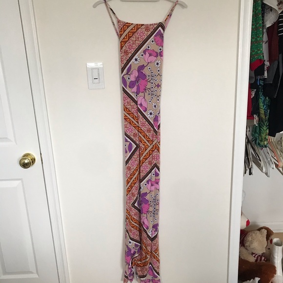 Forever 21 Floral Maxi Dress - Picture 2 of 5